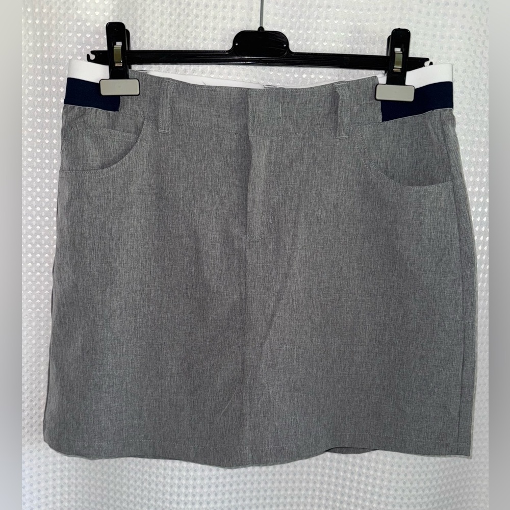 Kyodan Golf gray Skort size Medium
